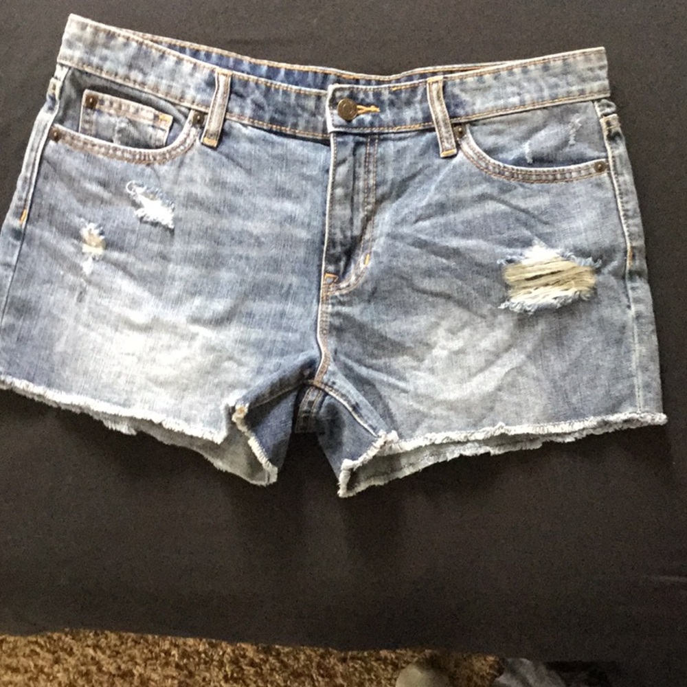 Gap sexy boyfriend shorts
